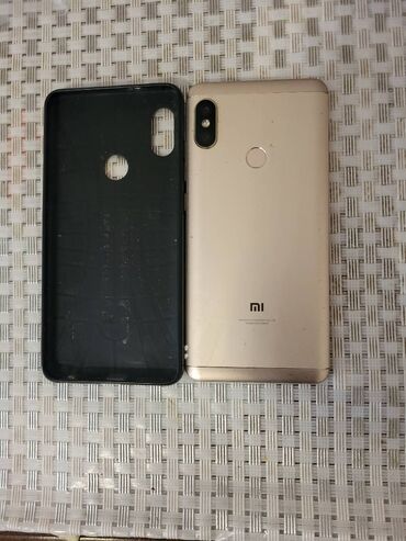 finans lombard telefon və qızıl girovu fotolar: Xiaomi Redmi Note 5, 32 GB, rəng - Qızılı
