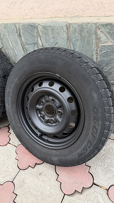 Шиналар жана дисктер: Дөңгөлөктөр монтажда 185 / 70 / R 14, Кыш, Колдонулган, Комплект, Жеңил унаалар, Темир, тешиктери - 5 — 7