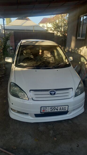 гайя машина: Toyota Ipsum: 2002 г., 2.4 л, Автомат, Бензин, Минивэн