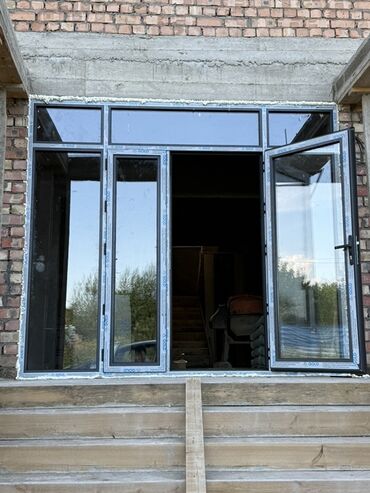 Металлопластиковые окна на заказ: Металлопластиковое окно на заказ, Тип окна: Панорамные, Декоративные особенности: Другие особенности, Бесплатная установка, Без рассрочки — 3