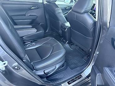 решетка харриер: Toyota Highlander: 2023 г., 2.5 л, Автомат, Гибрид, Кроссовер — 8