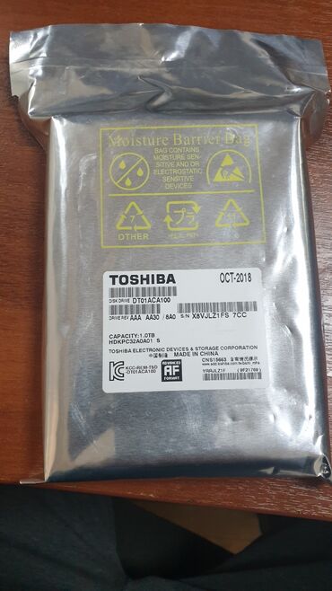продаю жёсткий диск: Продаю жёсткий диск новый запечатанный toshiba 1тб