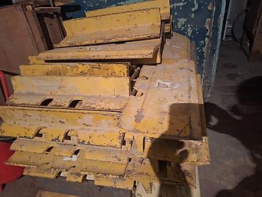 ekskavator icaresi: Ekskavator/buldozer üçün tırtıl ayaqqabıları (track shoe, tırtıl — 2