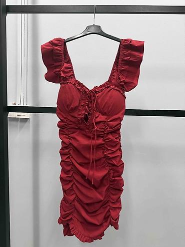 prada baletanke: Ženska mini haljina u boji tamnog vina/bordoa. Model uskog kroja sa — 2