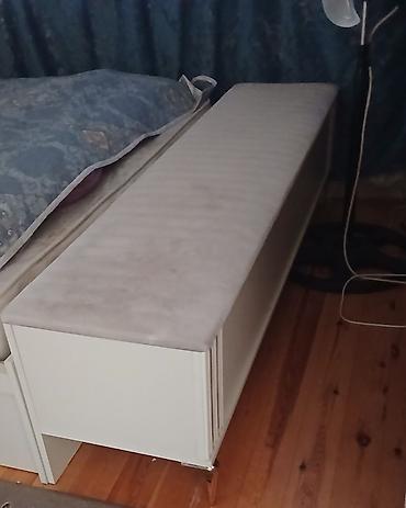 Mebel dəsti – yumşaq oturacaqlı skamya/çarpayı ayağı və TV tumbası -