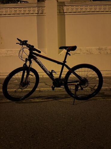 İdman velosipedləri: İşlənmiş Dağ velosipedi 26", sürətlərin sayı: 21, Ünvandan götürmə — 31