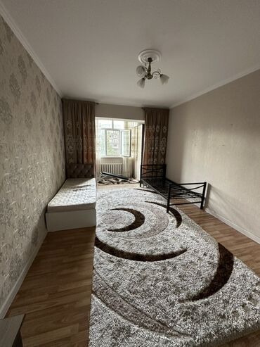 продается 3 комнатная квартира политех: 4 бөлмө, Менчик ээси, Жарым -жартылай эмереги бар