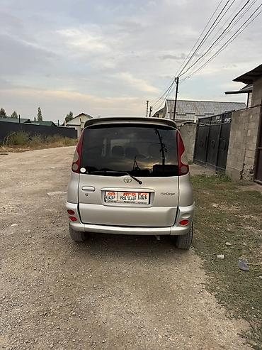 Продажа авто: Toyota Funcargo: 2000 г., Механика, Бензин, Минивэн — 3