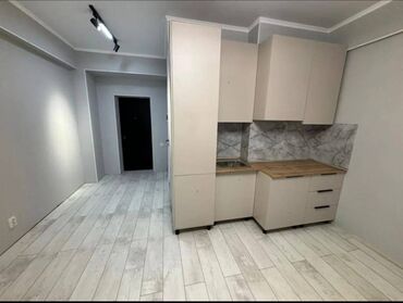 малосемейка: 1 комната, 30 м², Малосемейка, 2 этаж