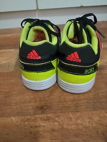 Kopačke: Adidas Sala patike za fudbal br 38 - Model: Adidas Sala (oznaka — 7