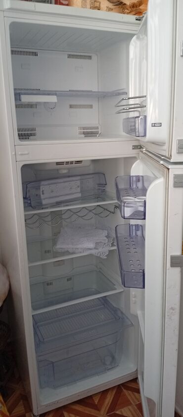 Soyuducular: Yeni 2 qapılı Beko Soyuducu Satılır, rəng - Ağ — 2