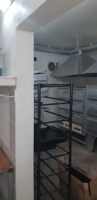 Kommersiya daşınmaz əmlakının satışı: Xətai rayonu,Əhmədli,xalqlar metrosunun yaxınlığında, 4 otağlı 64 kv.m — 4