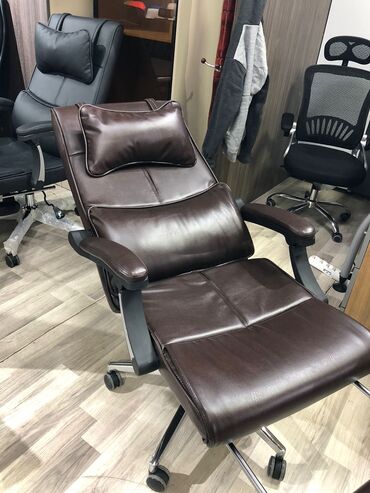 Ofis və oyun kresloları: Yeni, Təkərli, Qolları tənzimlənmir, Dəri — 5