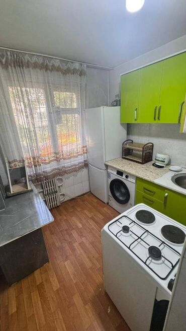 купить квартиру бишкек центр: 1 комната, 30 м², 105 серия, 2 этаж