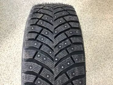Шины: Шины 275 / 40 / R 22, Зимняя шипованная, Новый, Комплект, Легковые, Польша, Michelin