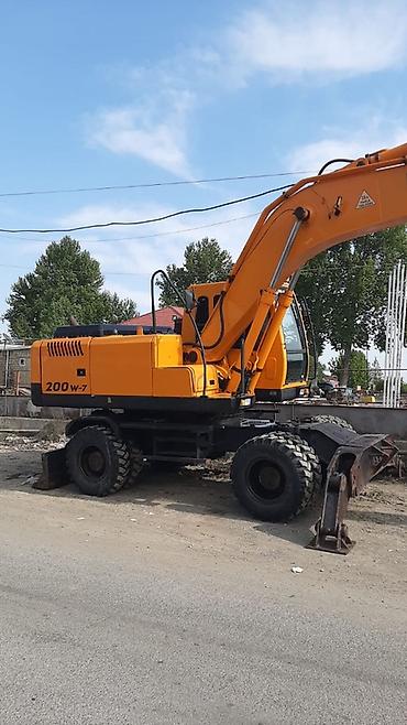 Ekskavatorlar: Hyundai 200W-7 təkərli ekskavator - Brend/model: HYUNDAI 200W-7 - — 2