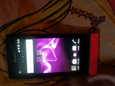 Elektronika: Sony xperia presladak telefon sa lajsnom koja svetli i menja boju