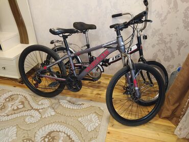 Şəhər velosipedləri: İşlənmiş Şəhər velosipedi Adidas, 24", sürətlərin sayı: 7, Ünvandan götürmə