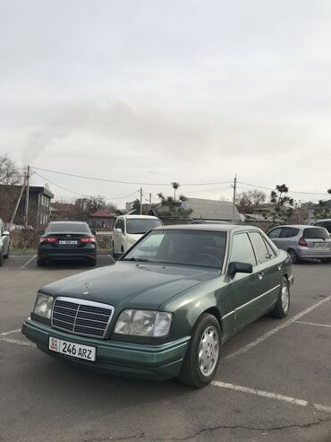 Mercedes-Benz: Mercedes-Benz W124: 1994 г., 2.2 л, Автомат, Газ, Седан