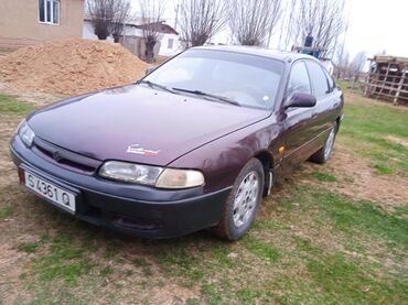 Mazda 626: 1992 г., 1.8 л, Механика, Бензин, Хэтчбэк