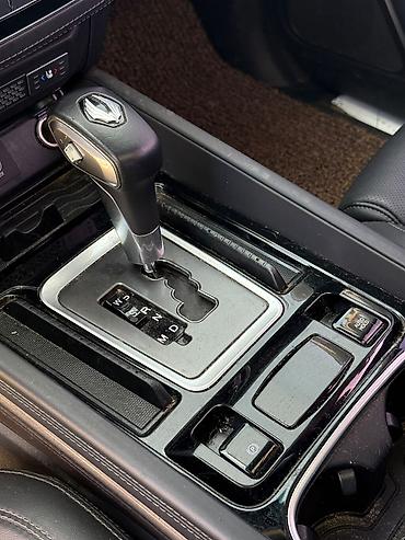 4wd 20132020: Ssangyong Rexton: 2020 г., Внедорожник — 7