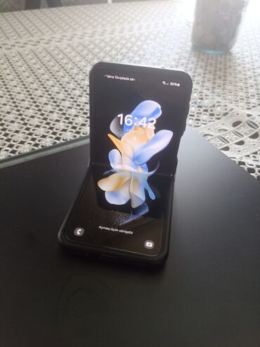 Samsung: Samsung Galaxy Z Flip 4, 256 GB, rəng - Mavi, Sənədlərlə
