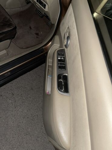 Nissan: Nissan Tiida: 2008 г., 1.5 л, Автомат, Бензин, Хэтчбэк at lalafo.kg — 10 Nissan: Nissan Tiida: 2008 г., 1.5 л, Автомат, Бензин, Хэтчбэк — 10