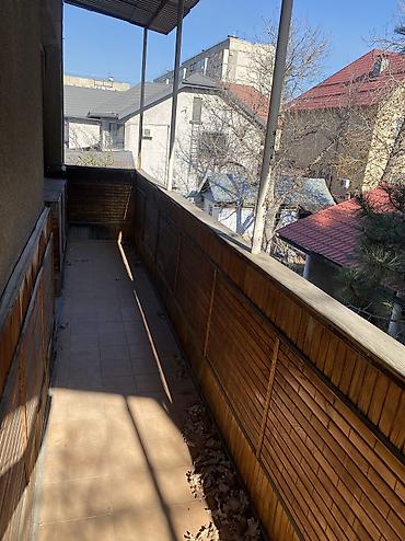 Продажа коттеджей и домов: ПРОДАЕТСЯ ДОМ В ПРЕСТИЖНОМ РАЙОНЕ БИШКЕКА 🏡 Продается 2-х этажный дом — 21