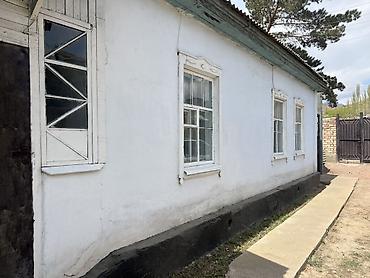 Продажа коттеджей и домов: Продаётся жилой дом с приусадебным участком. Жумгал район с Чаек в — 13