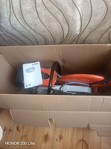 su krani: STIHL TS 800 benzinlə işləyən kəsici (cut-off saw) - Güclü peşəkar — 2