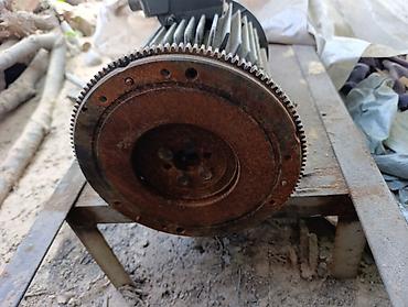 Садовые измельчители, дробилки: Продаю дровокол 3х 1000 оборотов 2,2 киловатт Маркова новое не — 2