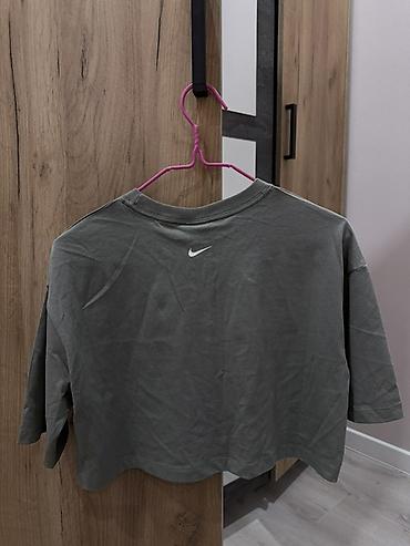немецкие товары: Кроп‑топ футболка Nike - Женская укорочённая футболка - Цвет — 2
