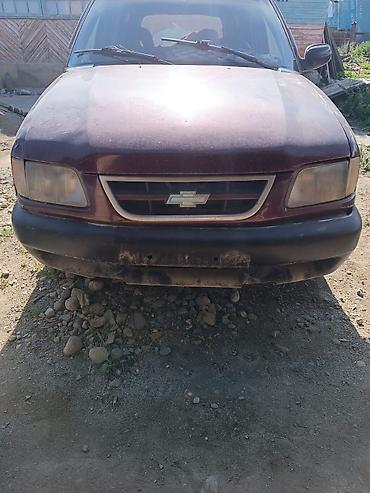 балыкчы эвакуатор: Chevrolet Blazer: 1997 г., 2.2 л, Механика, Бензин, Внедорожник — 5
