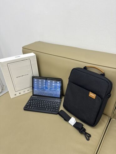 сколько стоит ручка для планшета: Планшет, Ego Pad, память 512 ГБ, 10" - 11", Классический цвет - Черный