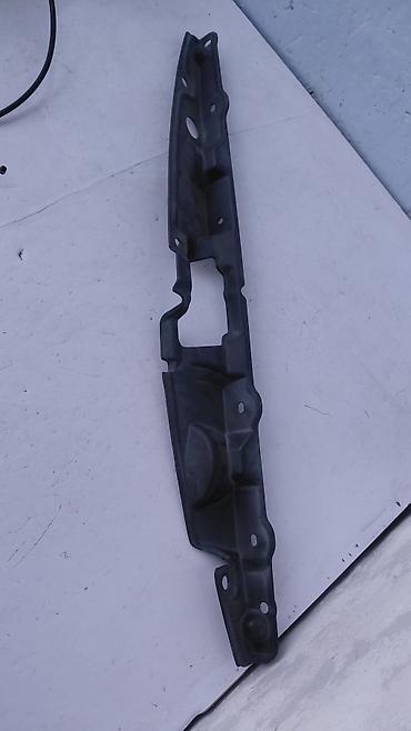Решетка радиатора Toyota 2003 г., Б/у, Оригинал