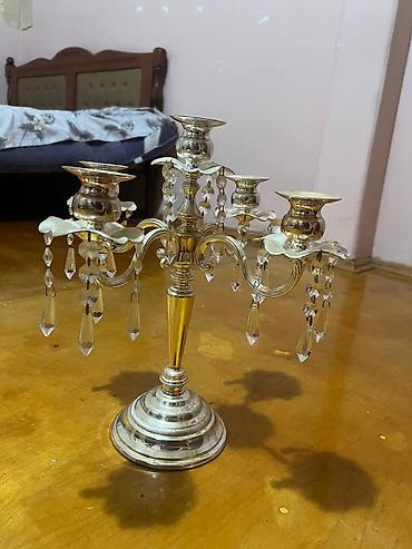 şam satışı: Dekorativ 5 şamlıq Kristal asqılı dekorativ 5 şamlıq satılır. Cəmi — 1
