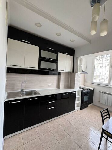 продажа квартир трёх комнатную 106 серия: 3 бөлмө, 70 кв. м, 106-серия, 8 кабат, Евроремонт
