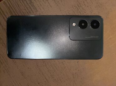 plesdeyşn 4: Vivo V17, 128 GB, rəng - Yaşıl, Qırıq