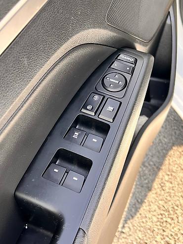 Hyundai: Hyundai Avante: 2019 г., 1.6 л, Типтроник, Бензин, Седан — 8