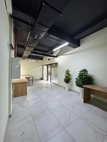 в ломбарде: : Сдаю IT company, Photo studio, Авиакасса, 179 м², В бизнес центре, С ремонтом, 1 линия, С системой безопасности — 3