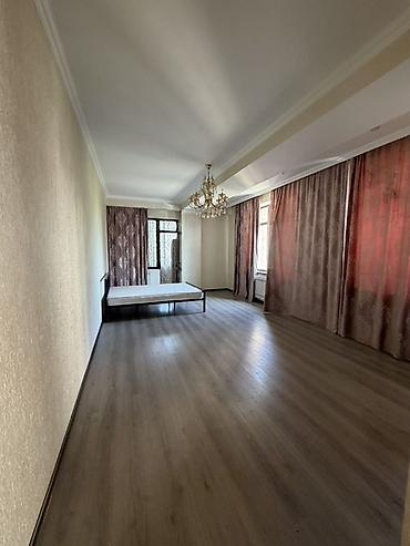 Продажа квартир: 3 комнаты, 143 м², 3 этаж — 4