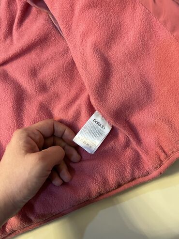 Kurtkalar: Defacto markası. 12-18 aylıq qız uşağı üçün. 2 yaşlı uşaqda geyinə — 8