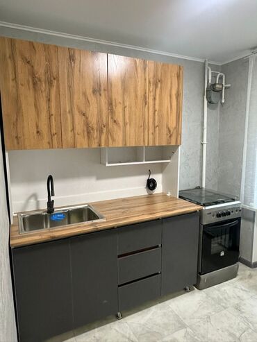 купить квартиру в 10 микрорайоне: 1 бөлмө, 35 кв. м, 3 кабат, Евроремонт