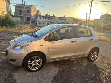 Οχήματα: Toyota Yaris: 1.4 l. | 2011 έ. Χάτσμπακ