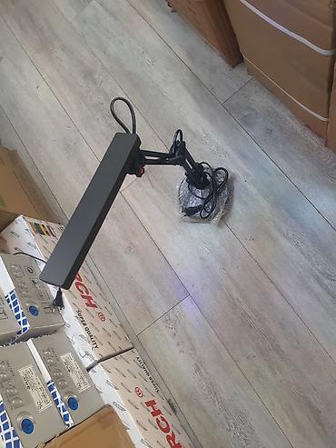 stol üstü: Stol üstü lampa,Lidan, Stolun kənarina rahat şəkilda bağlanir, Rangi — 8