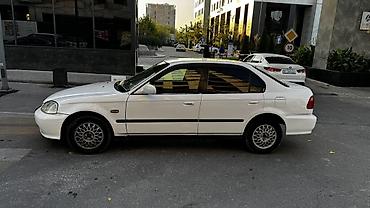 Honda: Honda Civic: 1999 г., 1.6 л, Автомат, Бензин, Седан — 4
