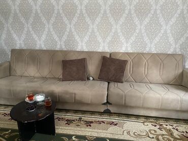 divan yastığı: Divan, İşlənmiş, Açılan, Bazalı, Parça, Çatdırılma yoxdur