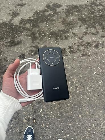mi note 10 ekran: Honor X9b, 256 ГБ, цвет - Черный, Отпечаток пальца — 1