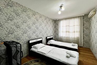 Günlük kirayə evlər: 70 kv. m, 4 otaqlı -da lalafo.az — 4 Günlük kirayə evlər: 70 kv. m, 4 otaqlı — 4