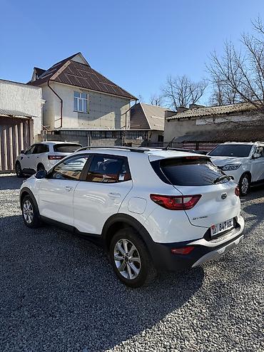 Kia: Kia Stonic: 2019 г., 1.4 л, Автомат, Бензин, Хэтчбэк — 3